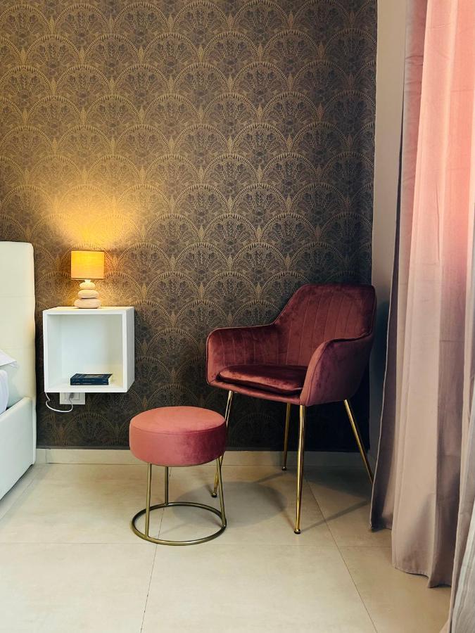 B&B Ungheria Ottantaquattro Palermo Esterno foto