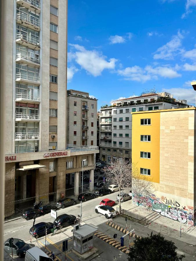 B&B Ungheria Ottantaquattro Palermo Esterno foto
